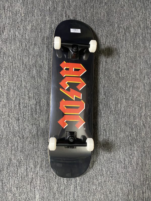 Tabla completa Diamond AC/DC decks medida 8.25 – Gold Skate Shop